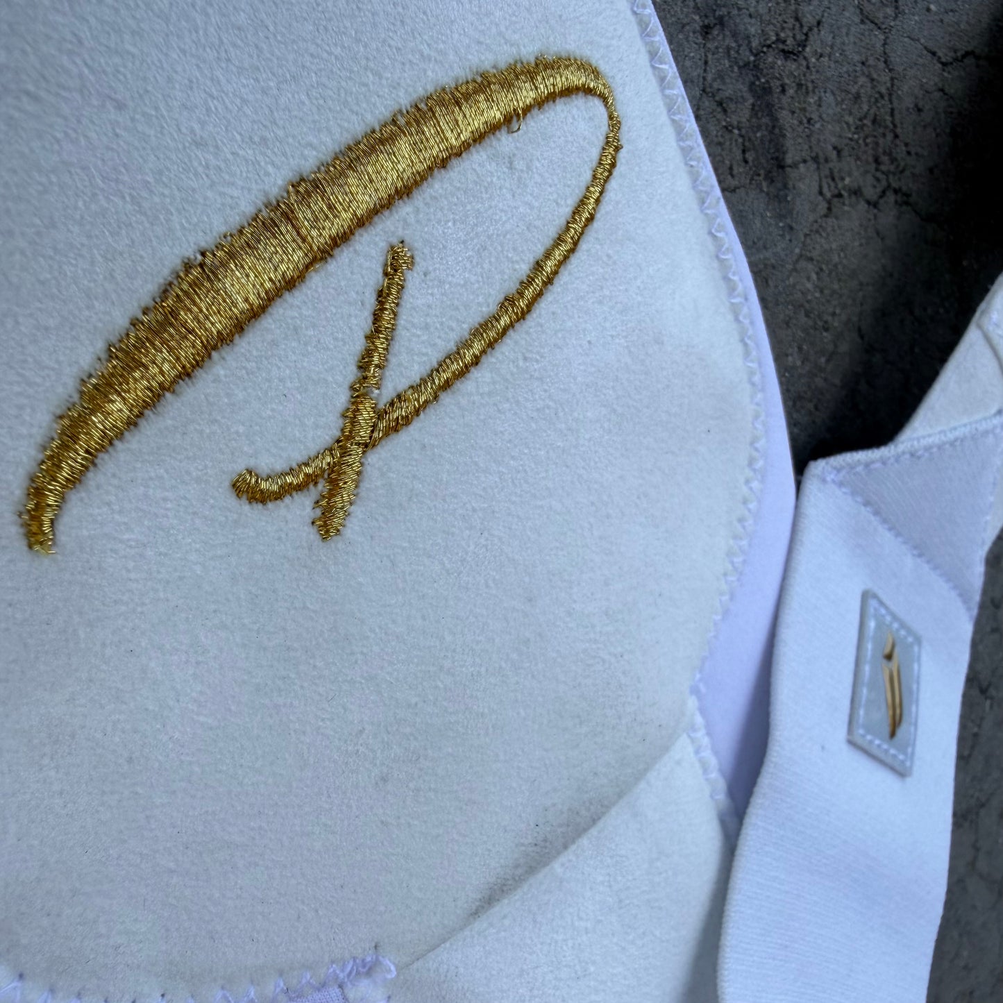 PLTM Pro Sliding Mitt (White/Gold)