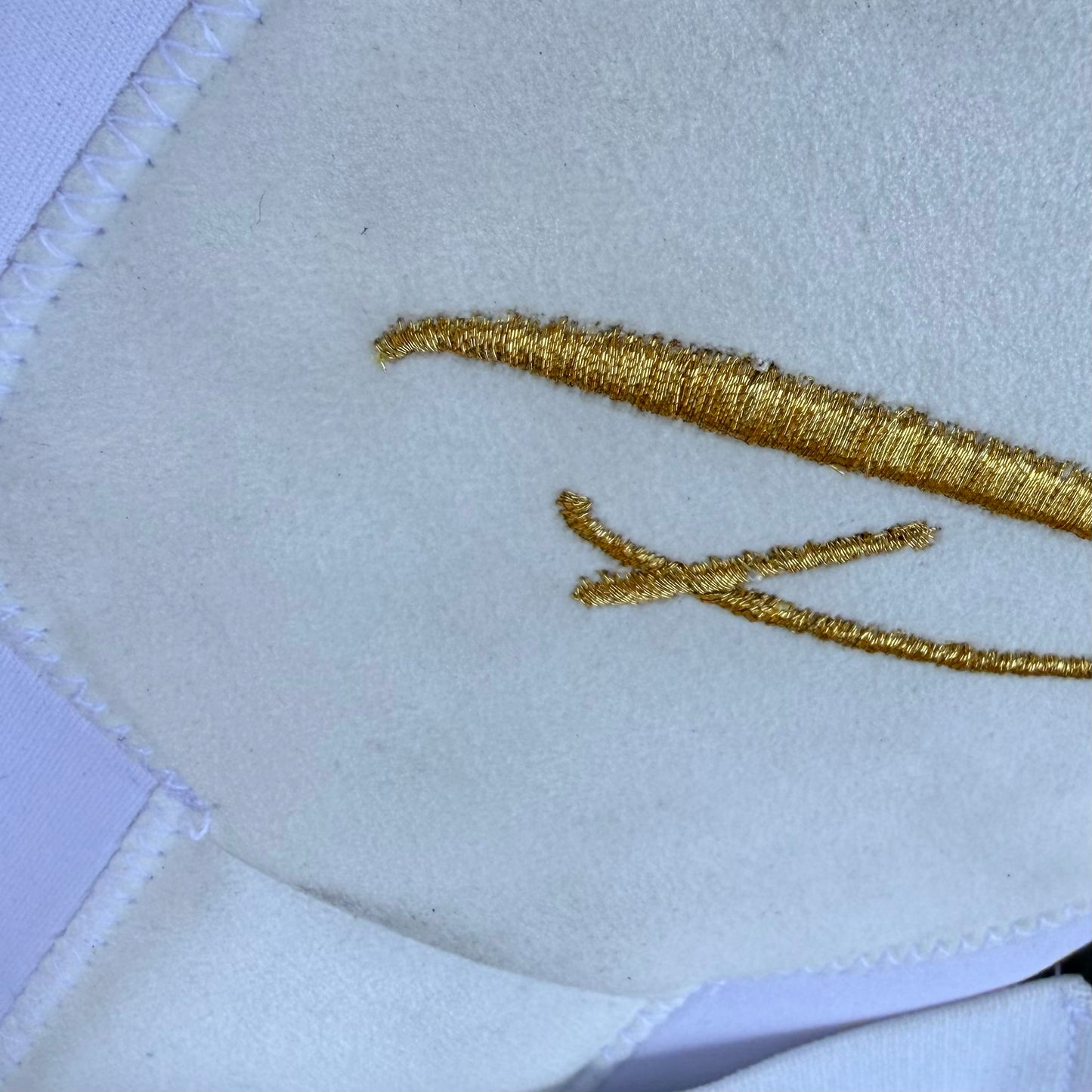 PLTM Pro Sliding Mitt (White/Gold)